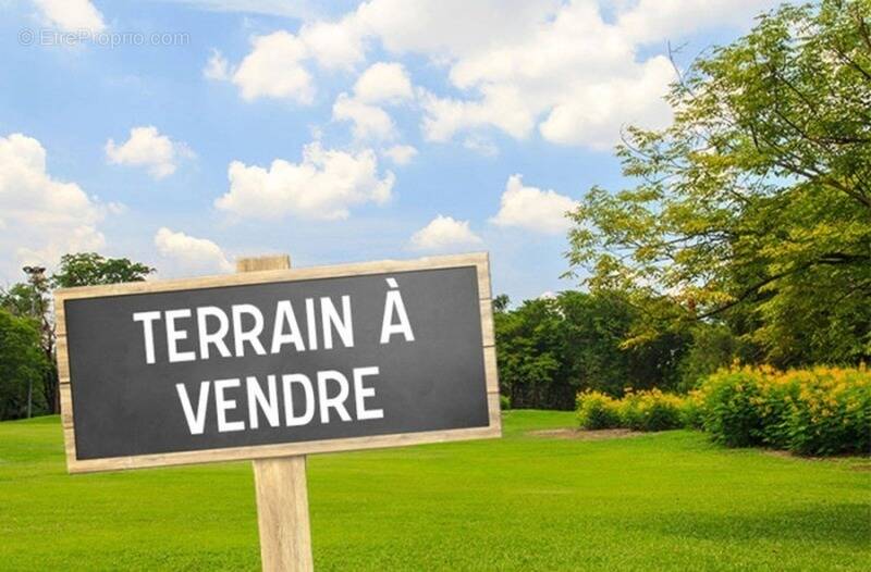 Terrain à LA ROCHELLE