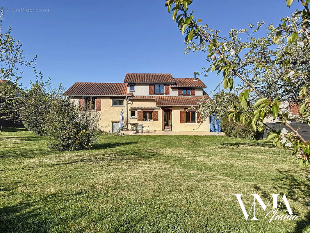 Maison à LISSIEU