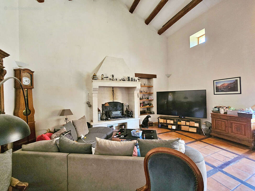 Maison à PUJAUT