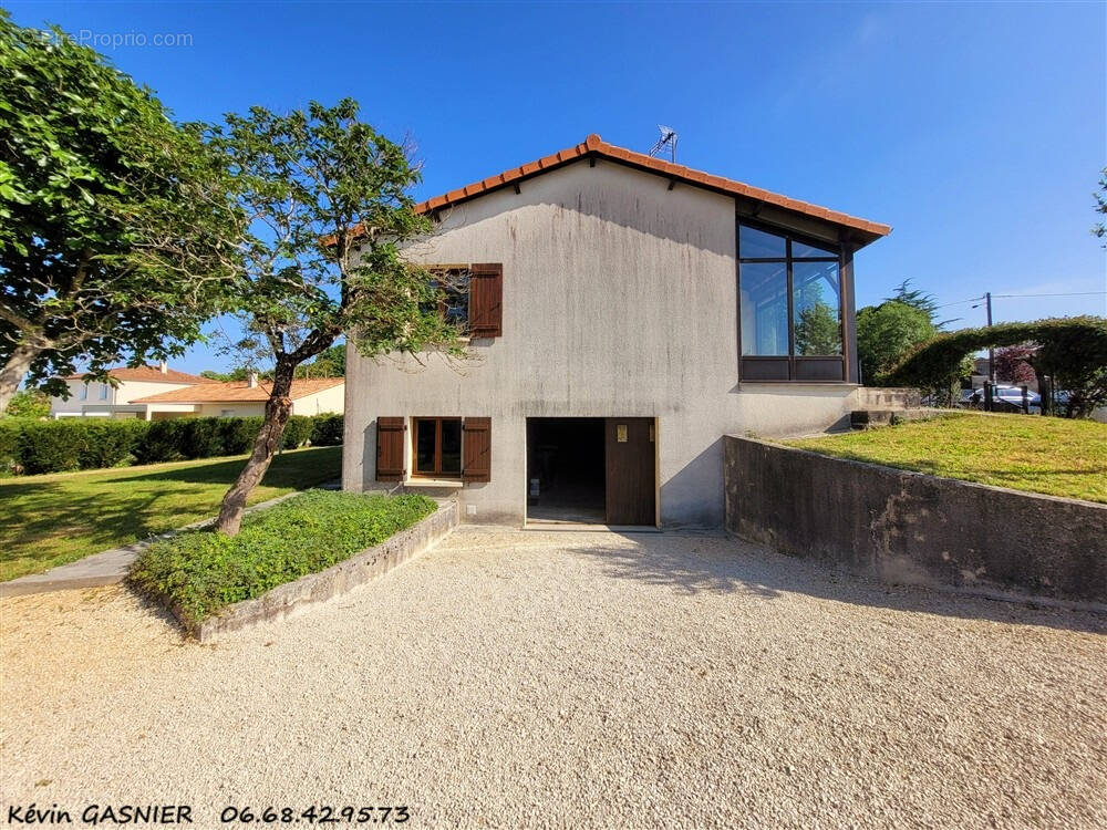 Maison à LA ROCHEFOUCAULD