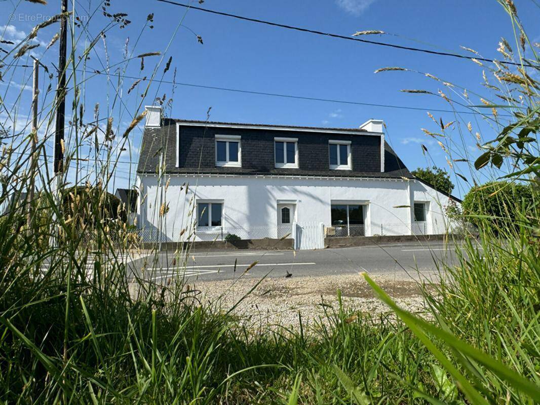 Maison à PLUVIGNER