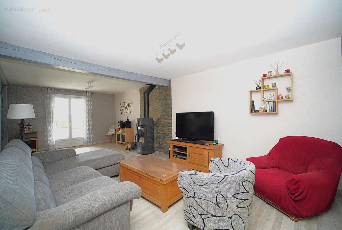 Photo 4 - Maison à ANGERVILLIERS