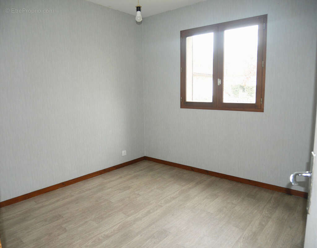 Maison à LEOGNAN