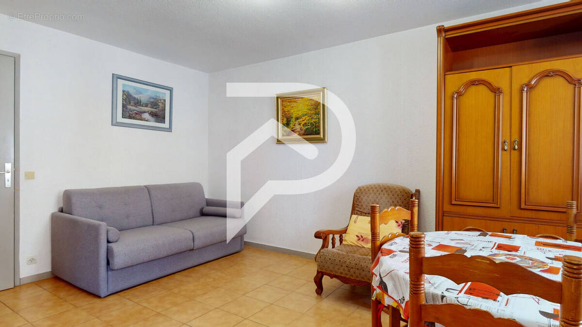 Appartement à PEONE