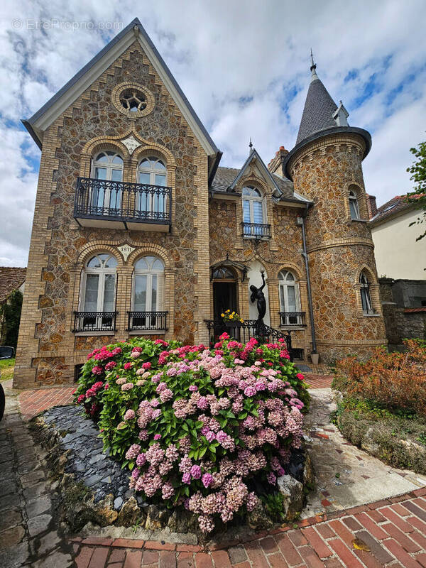 Maison à VIARMES