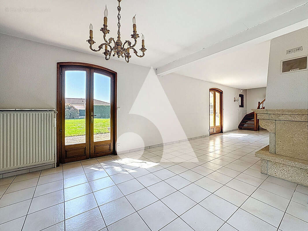 Maison à CIVENS