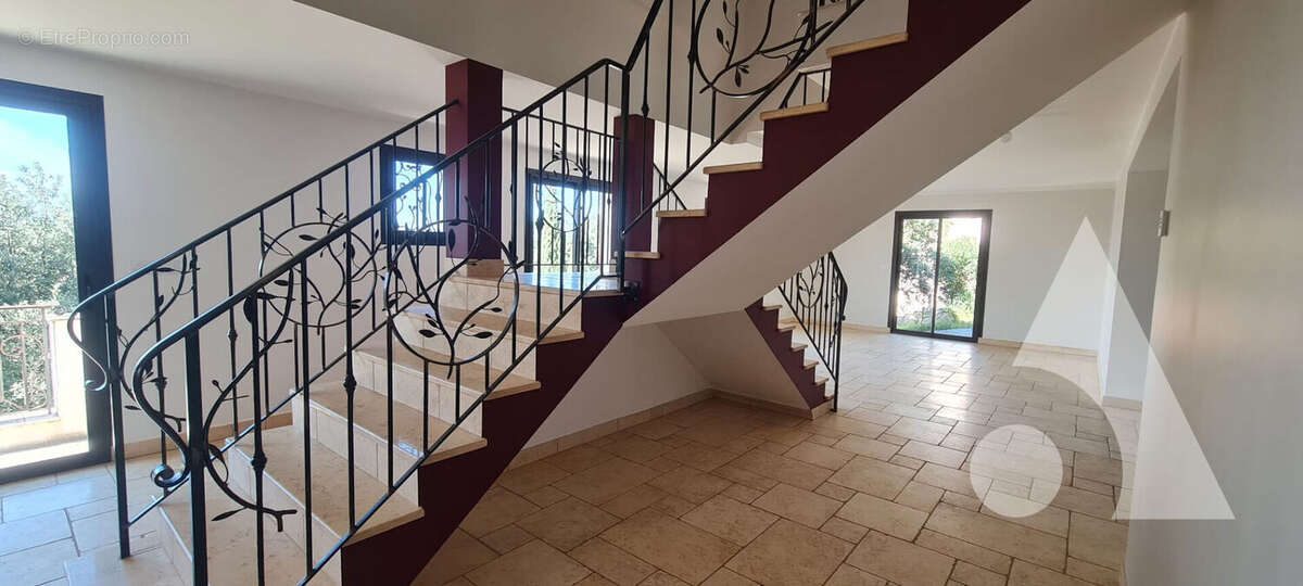 Maison à LORGUES