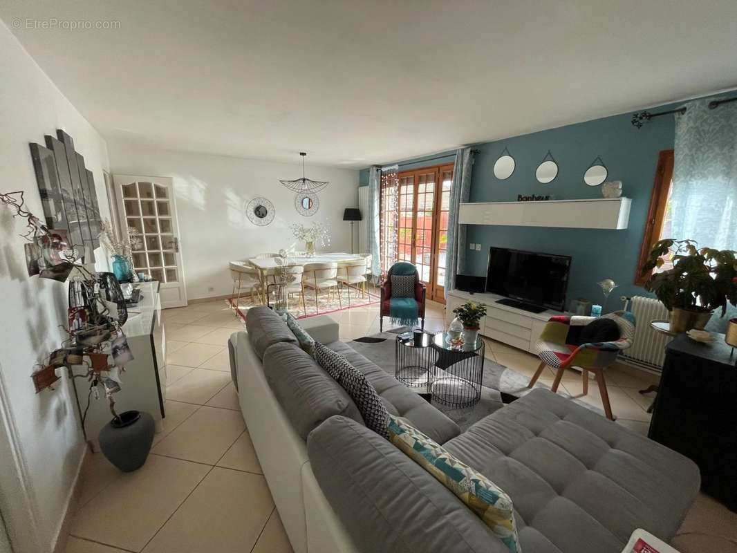 Maison à GARGES-LES-GONESSE