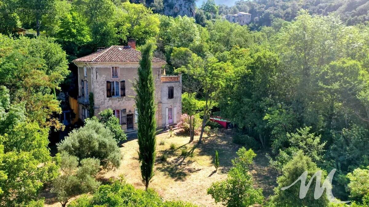 Maison à BARJOLS