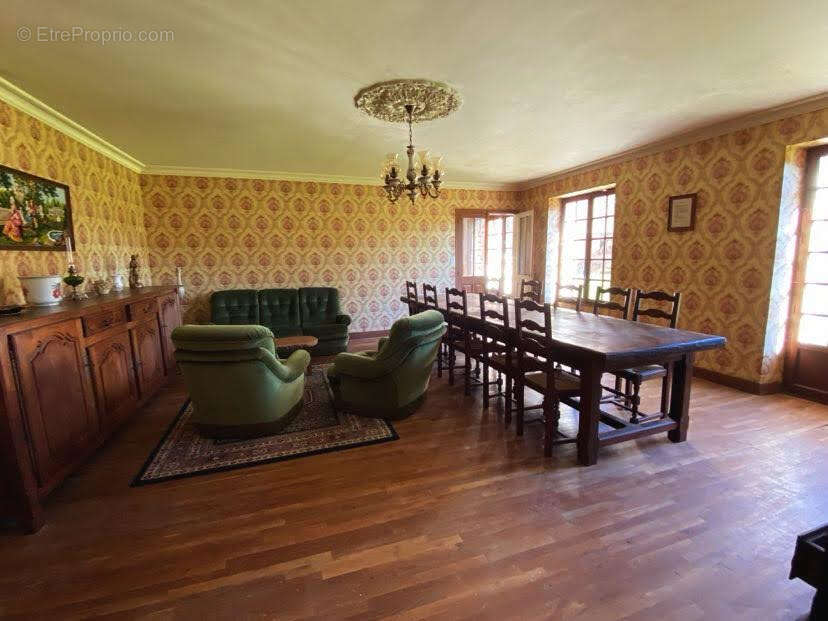 Maison à DUSSAC