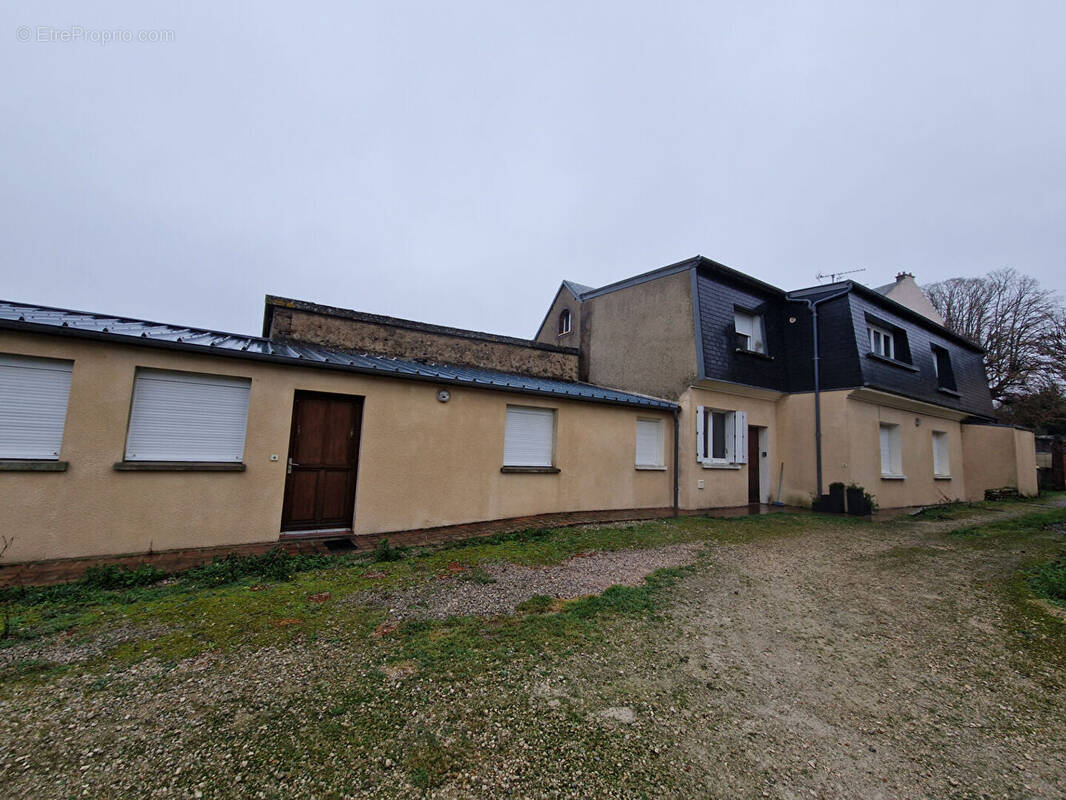 Appartement à LA LOUPE