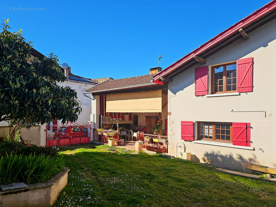 Appartement à MONTGAILLARD