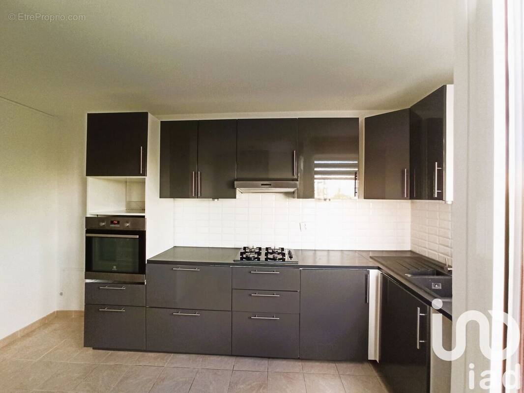 Photo 1 - Appartement à ELANCOURT