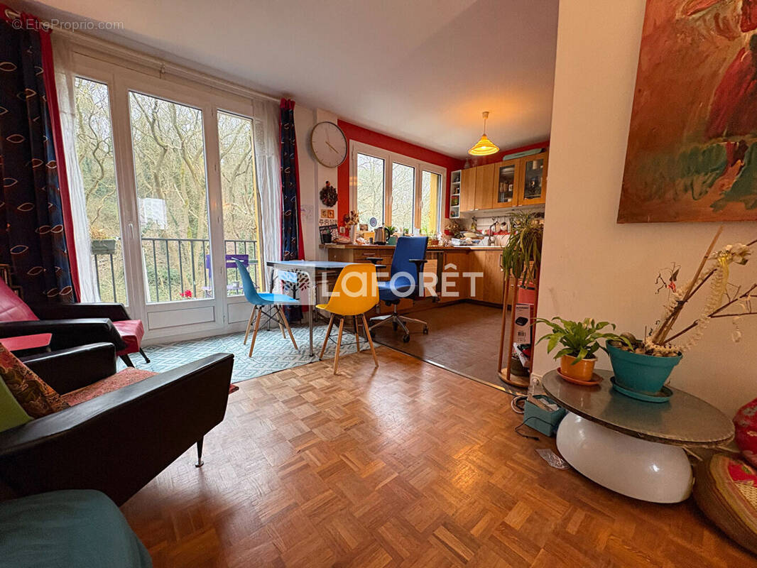 Appartement à ROMAINVILLE