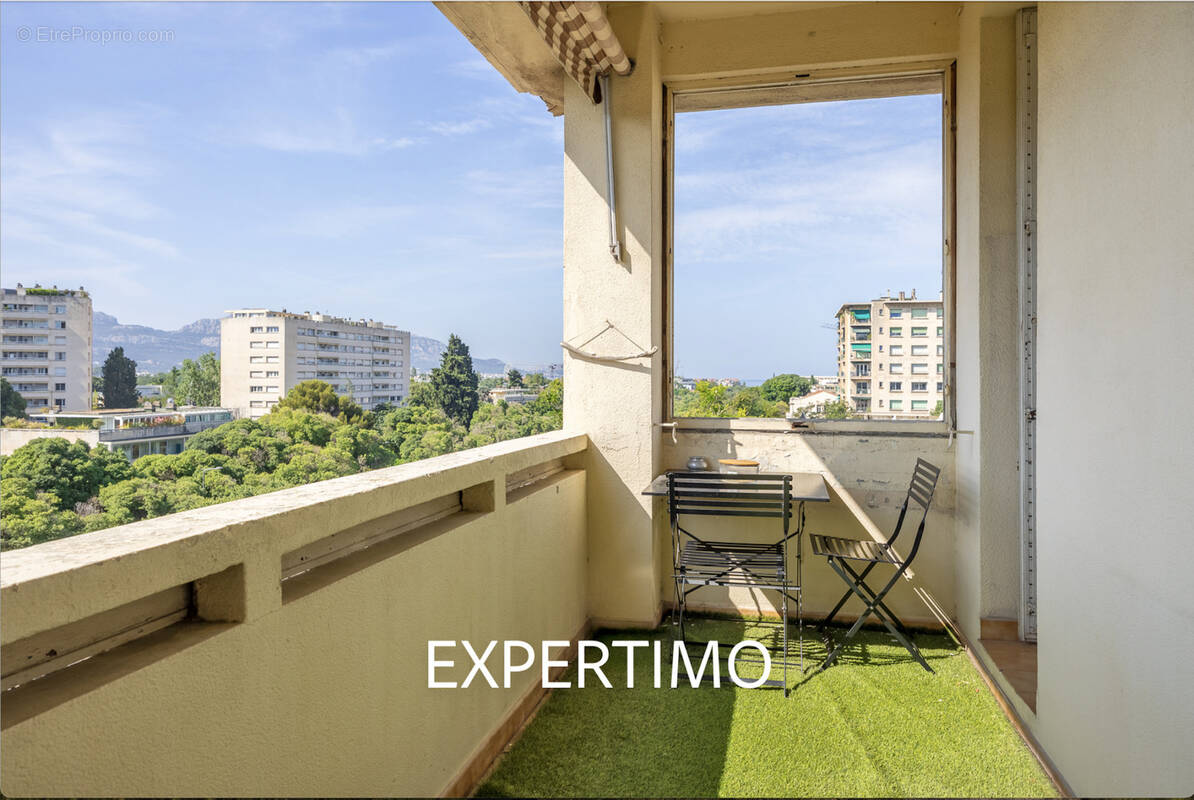 Appartement à MARSEILLE-8E