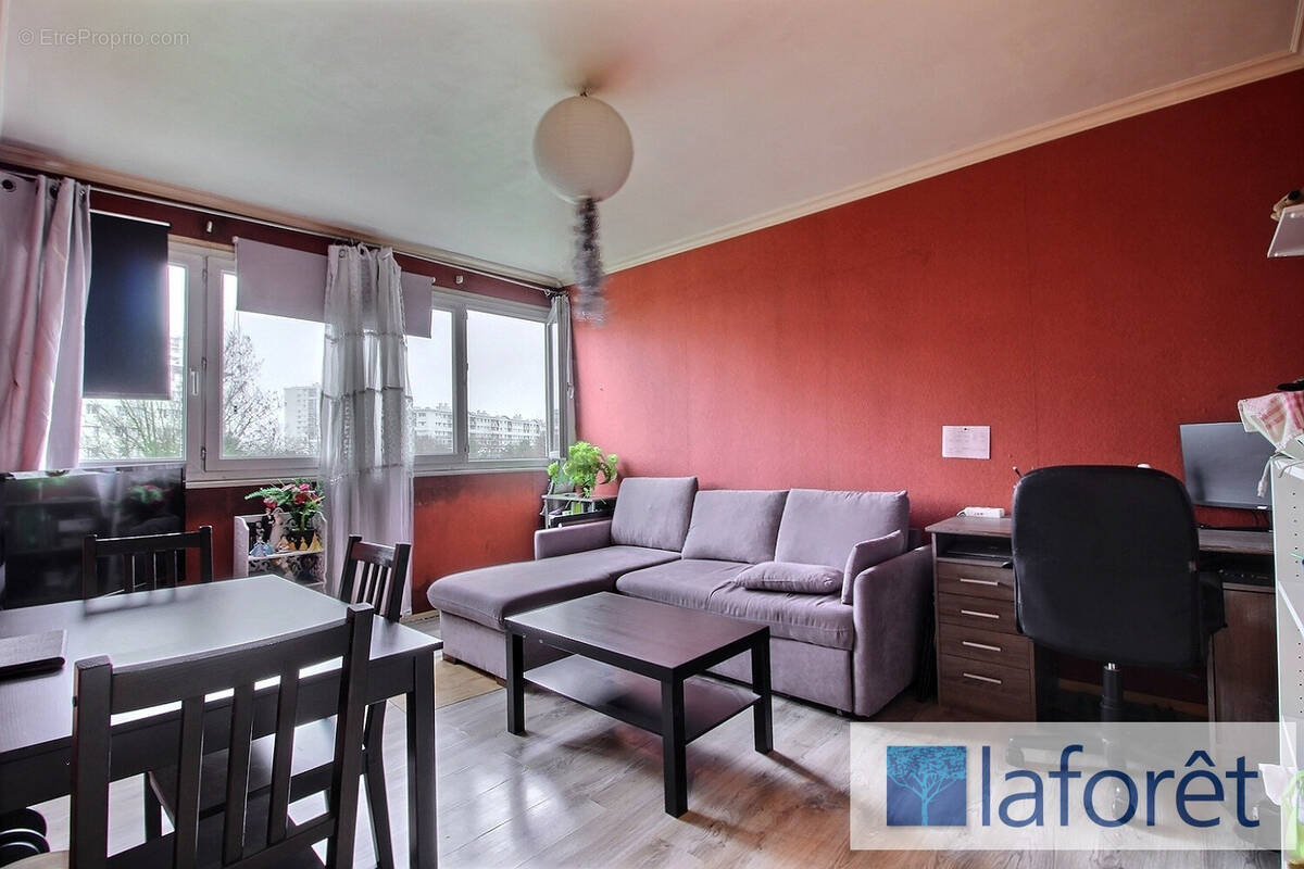 Appartement à RIS-ORANGIS