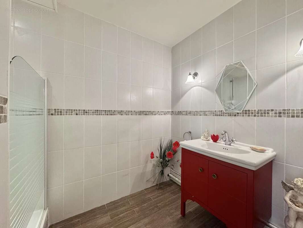 Appartement à VERRIERES-LE-BUISSON