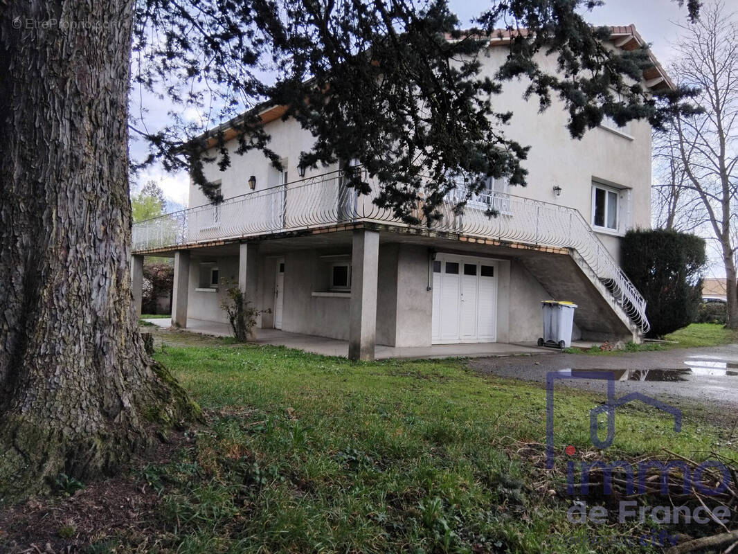 Maison à MONTBRISON