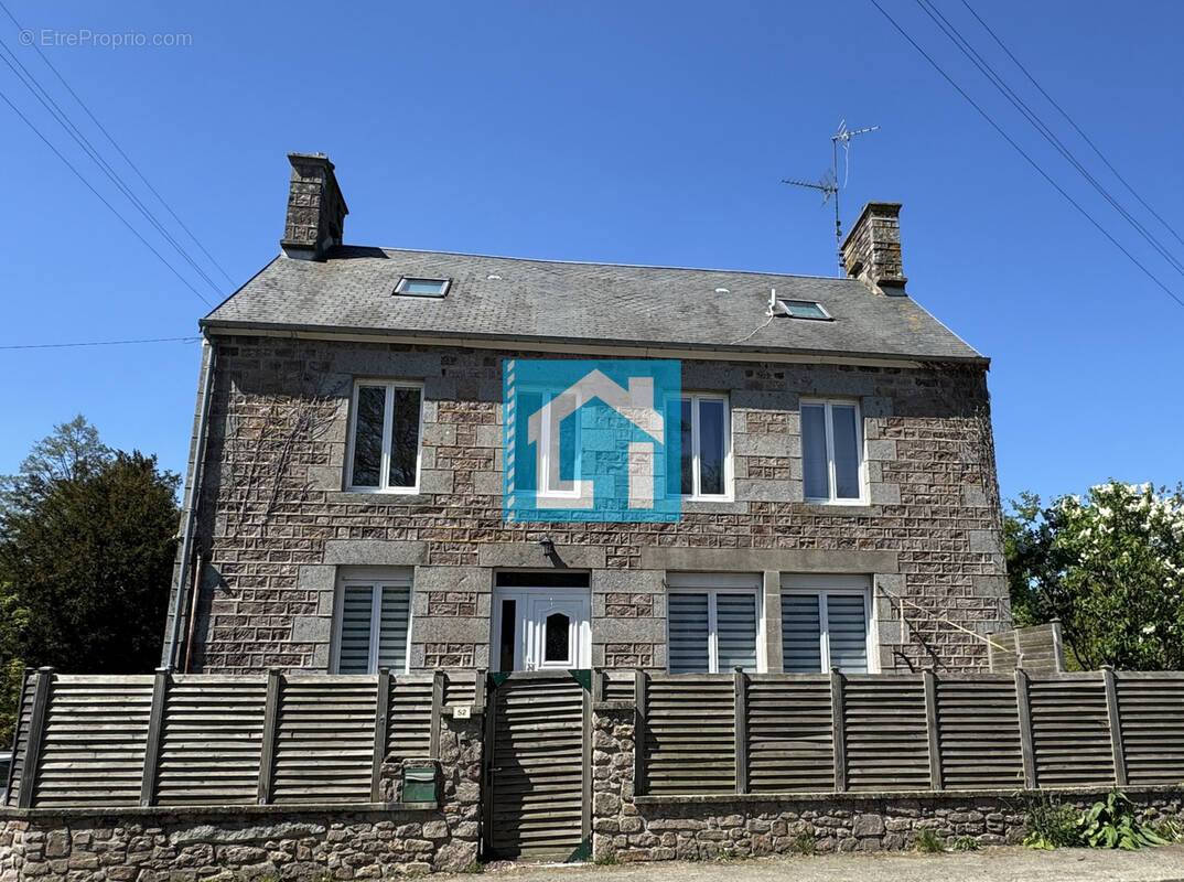 Maison à LA LANDE-D&#039;AIROU