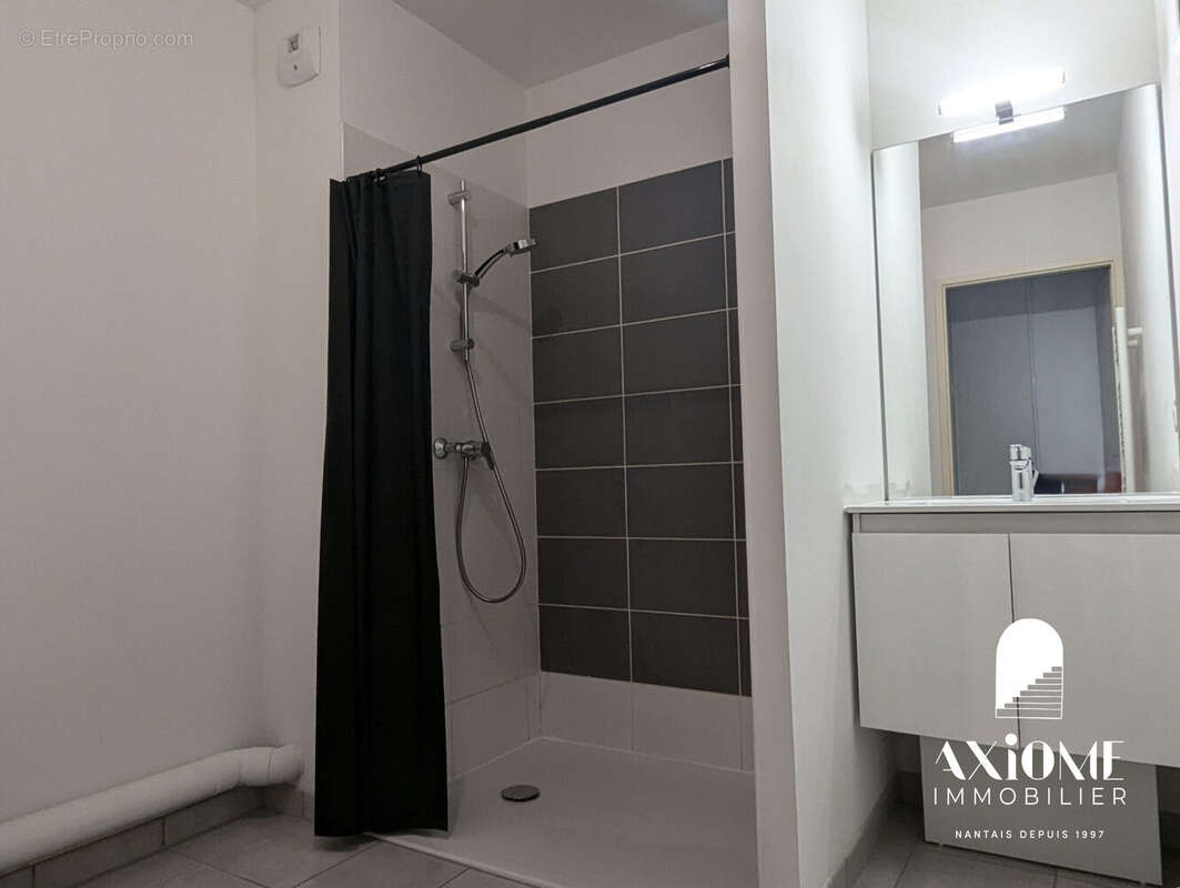 Appartement à SAINTE-LUCE-SUR-LOIRE