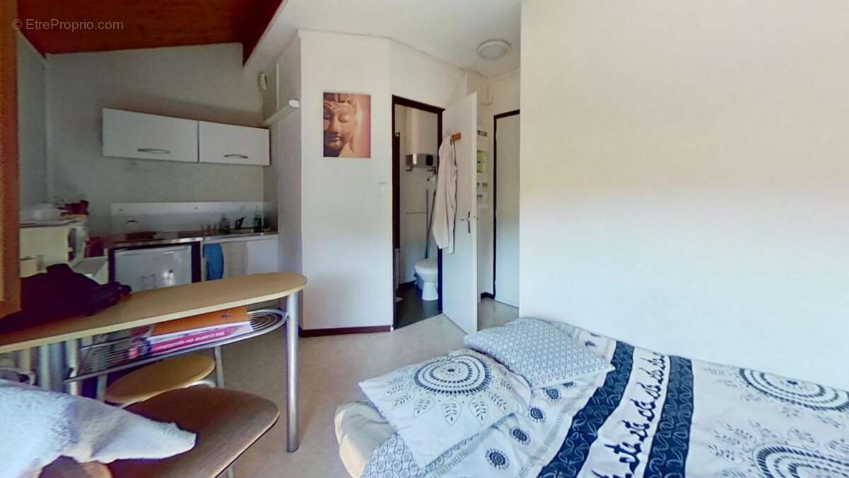 Appartement à SAINT-GENIS-LAVAL