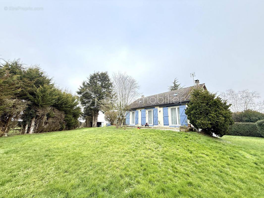 Maison à ABONDANT