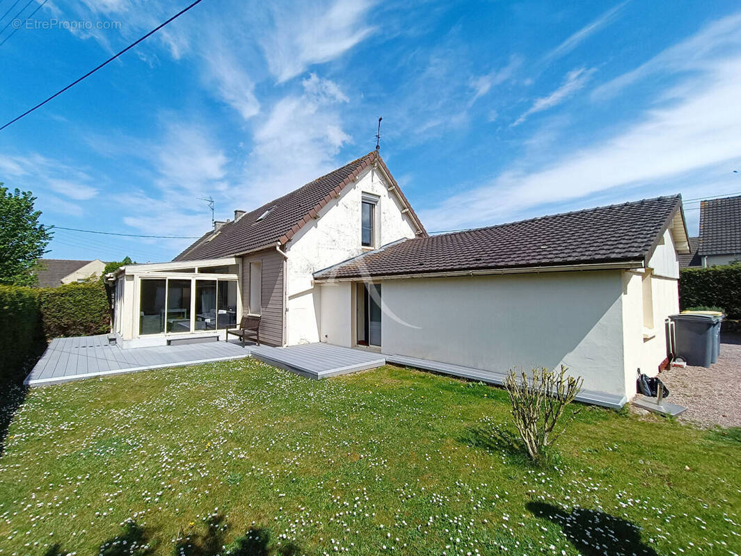 Maison à COLOMBELLES