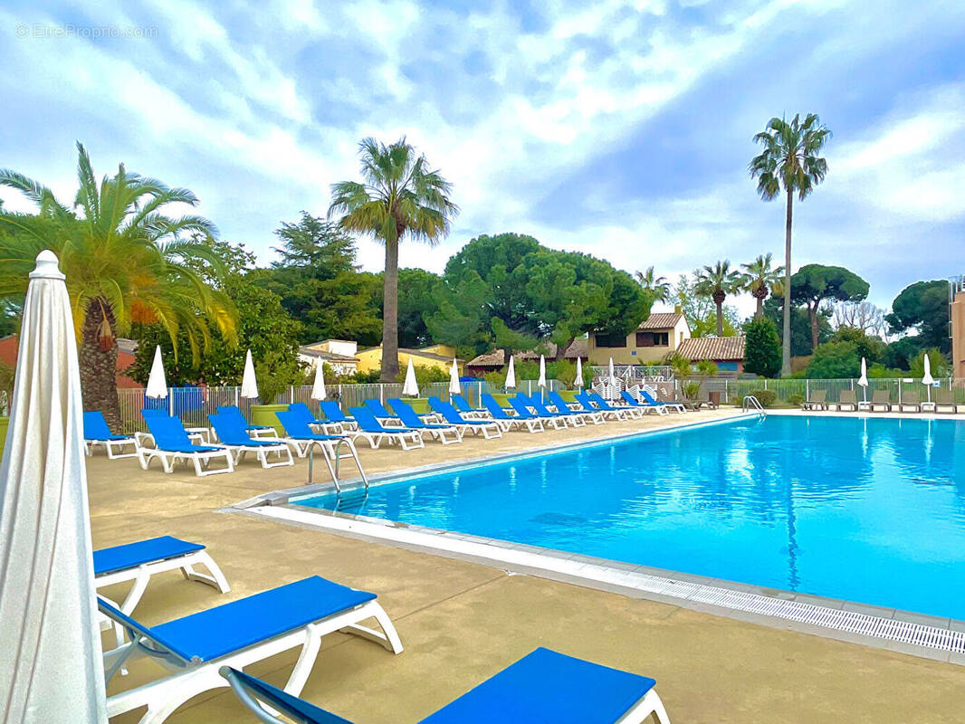 Appartement à MANDELIEU-LA-NAPOULE