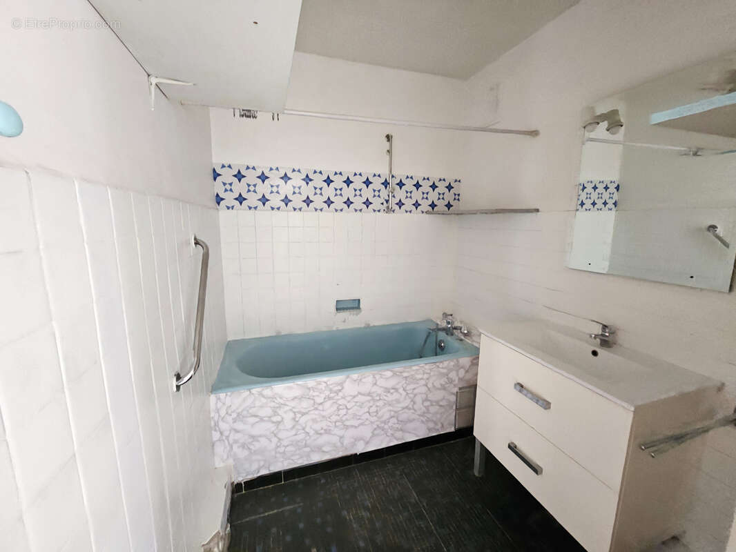 Appartement à HYERES