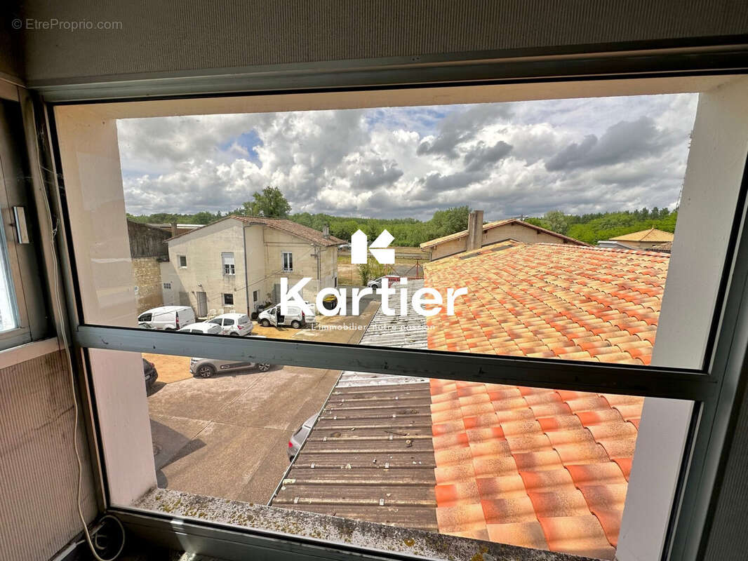 Appartement à FRONSAC