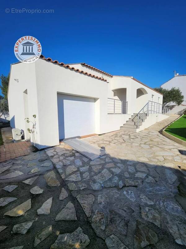 Maison à ROGNAC