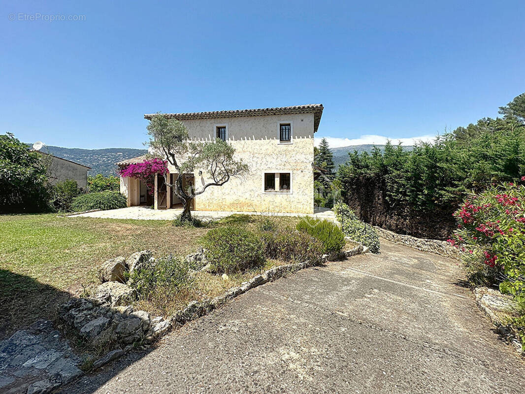 Maison à PEYMEINADE