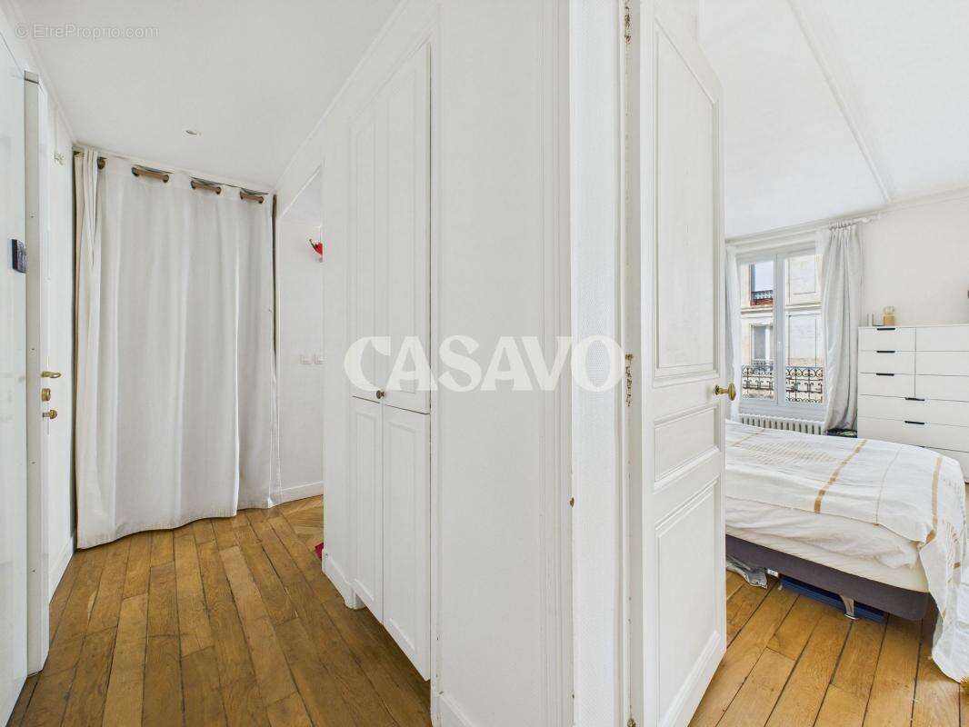 Appartement à PARIS-10E
