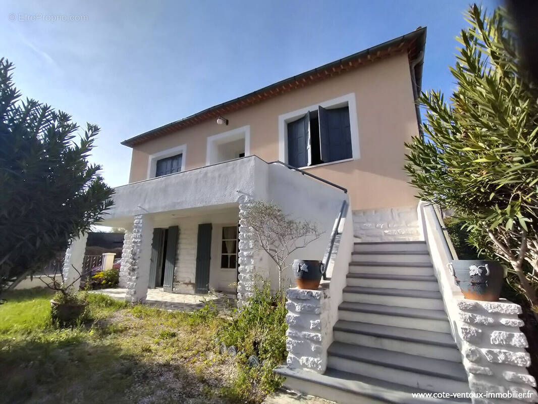 Maison à MAZAN