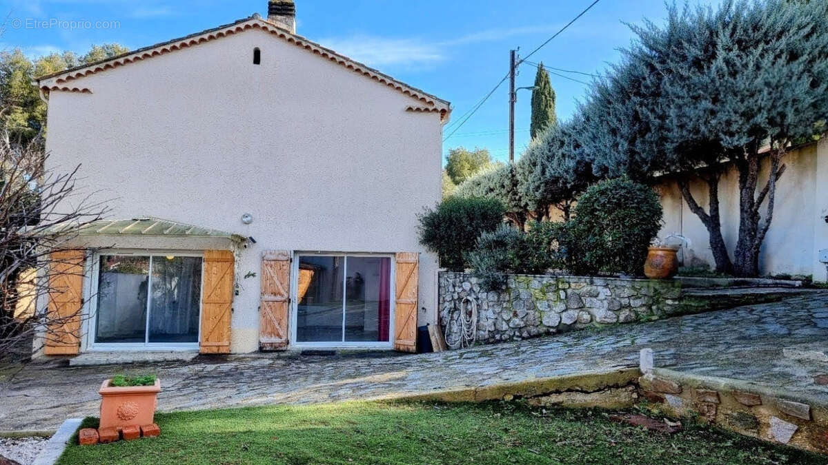 Maison à LA GARDE