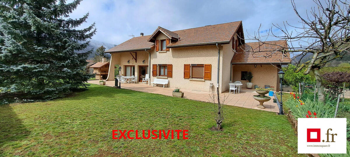 EXCLUSIVITE - Maison à NOTRE-DAME-DE-COMMIERS