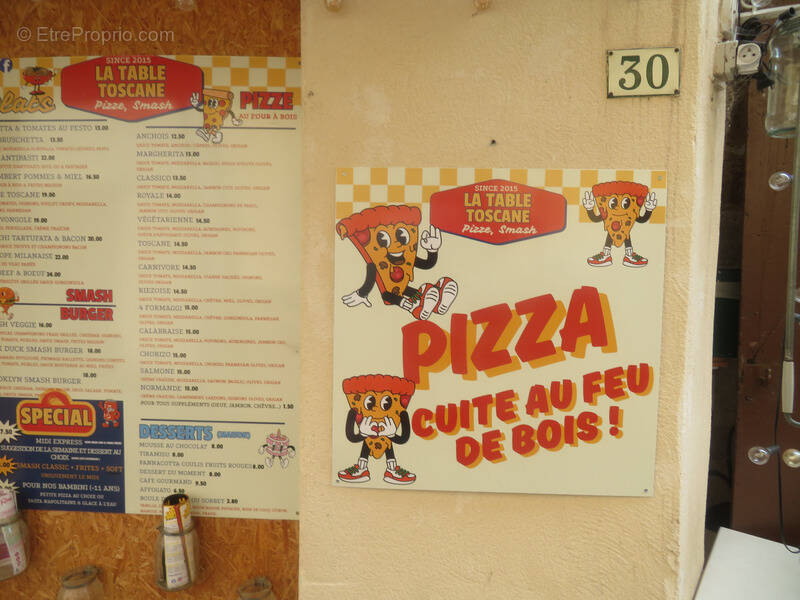 Commerce à RIEZ