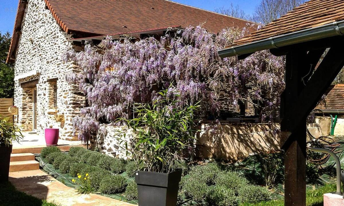 Maison à SARRAZAC