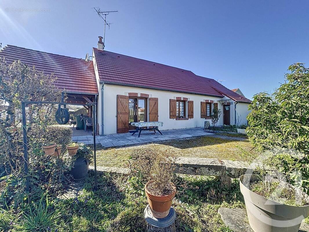 Maison à LA FERTE-SAINT-AUBIN