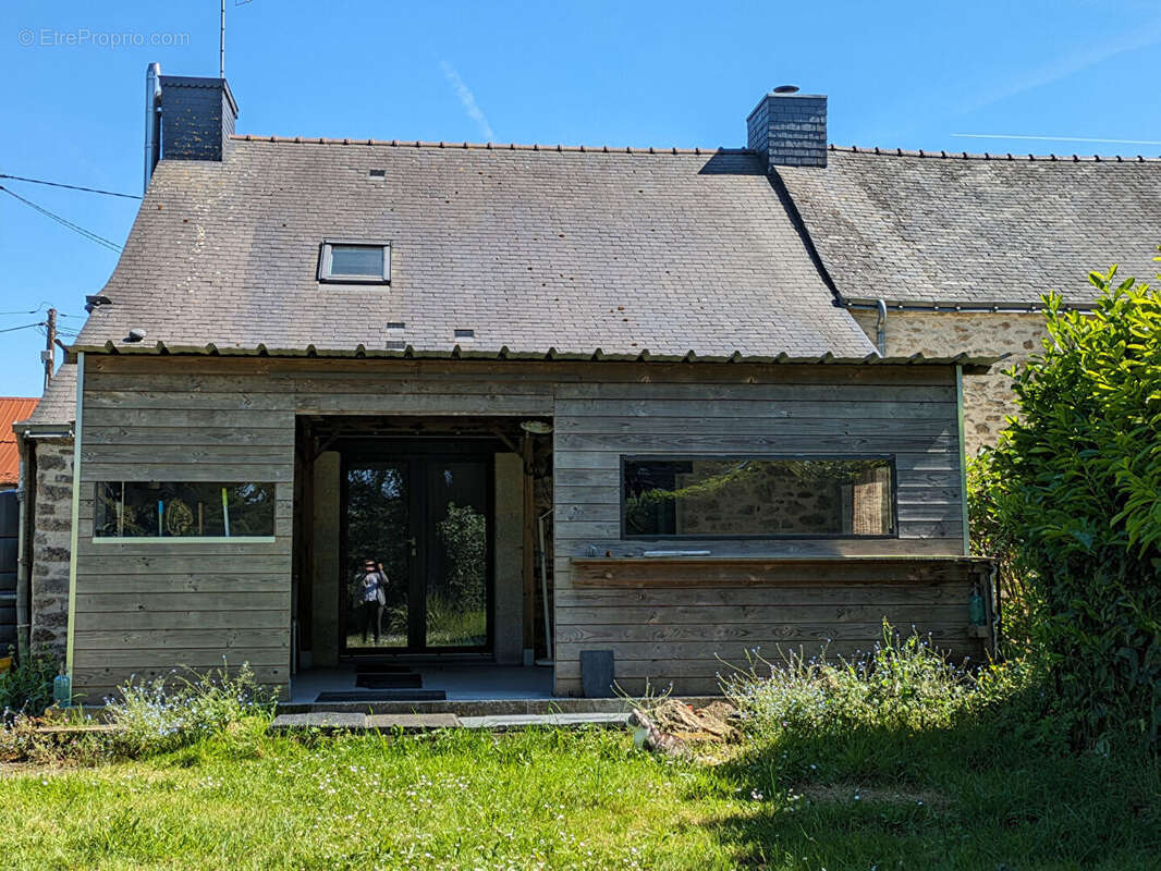 Maison à NIVILLAC