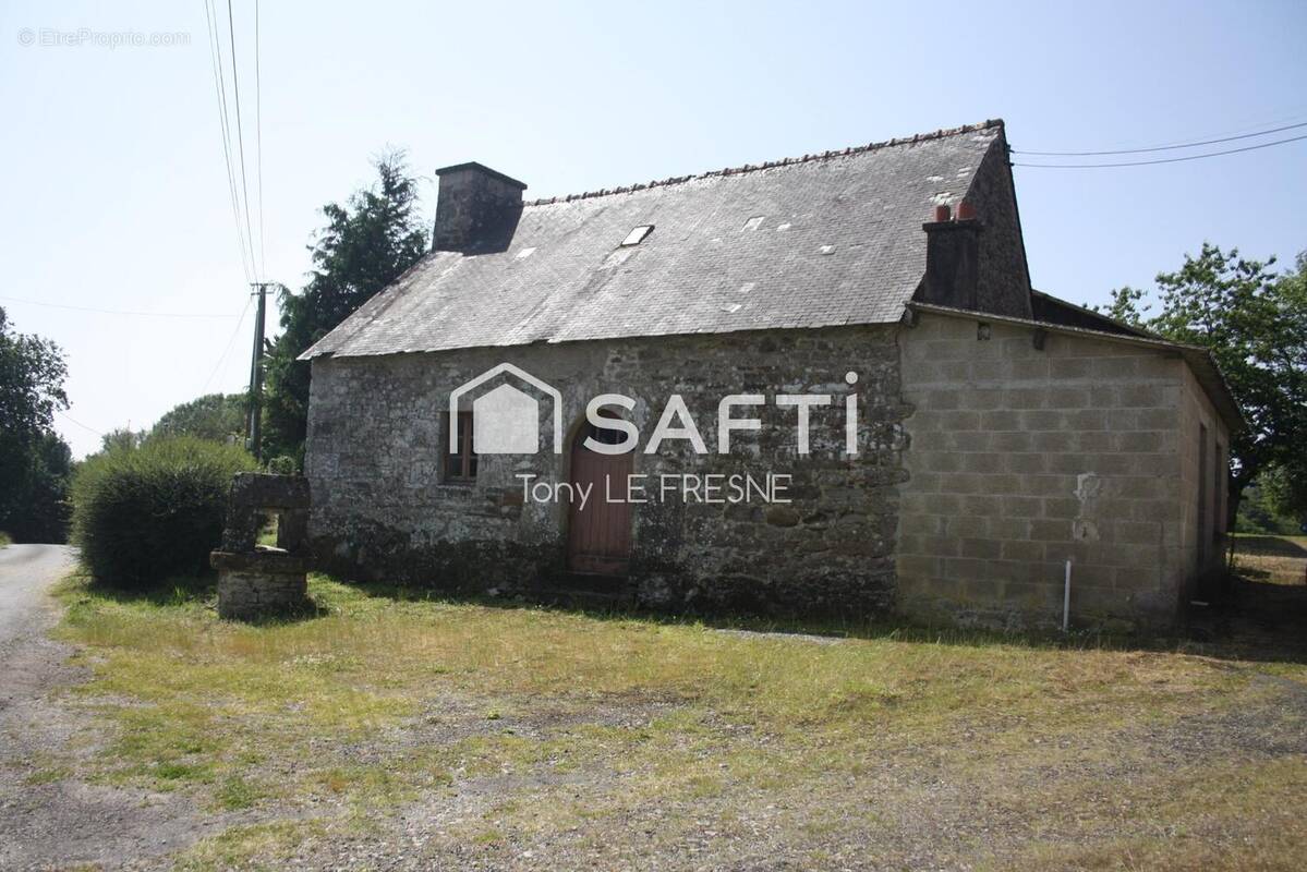 Photo 1 - Maison à CLEGUEREC