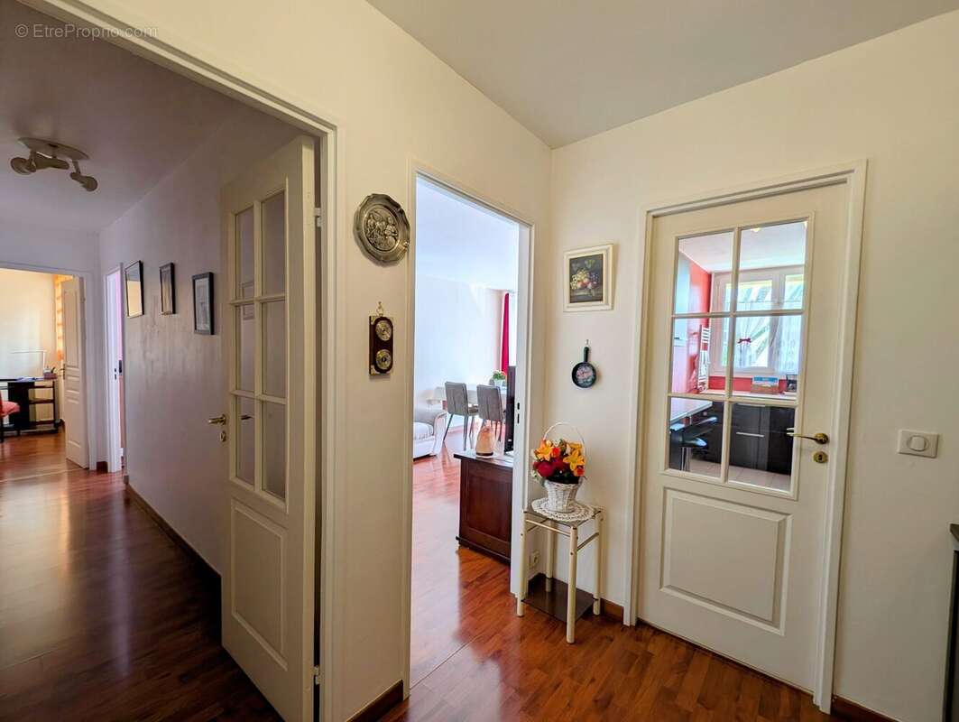 Appartement à ELANCOURT