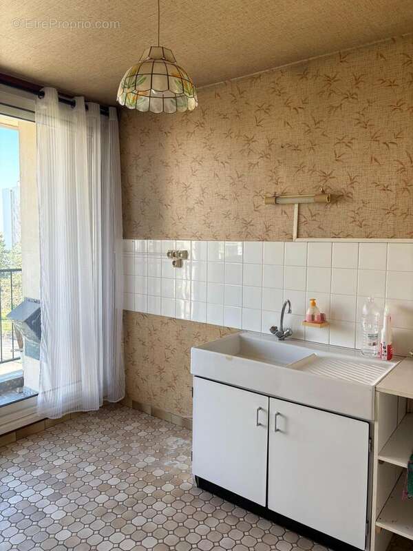 Photo 6 - Appartement à CHALON-SUR-SAONE