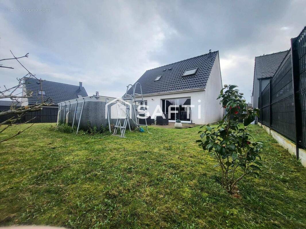 Photo 1 - Maison à COURCELLES-LES-LENS