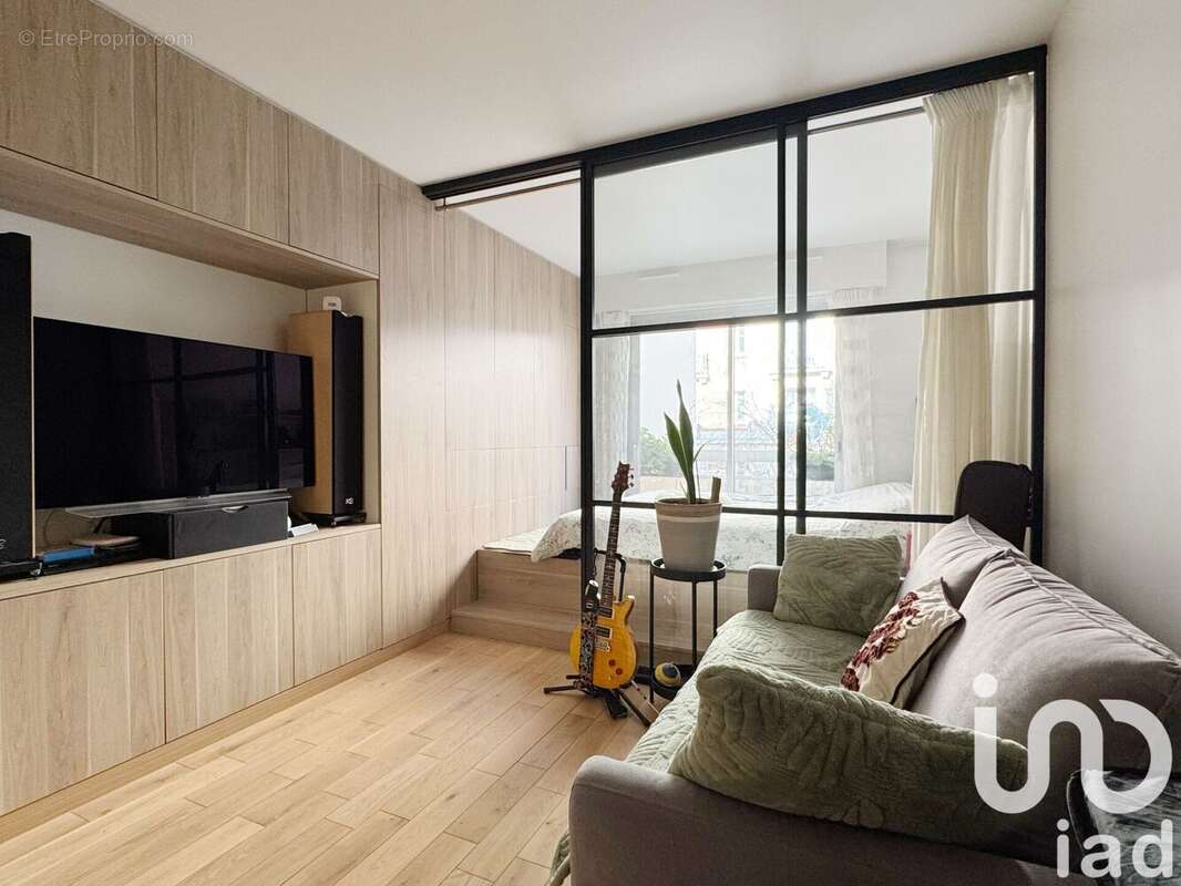 Photo 2 - Appartement à PARIS-15E