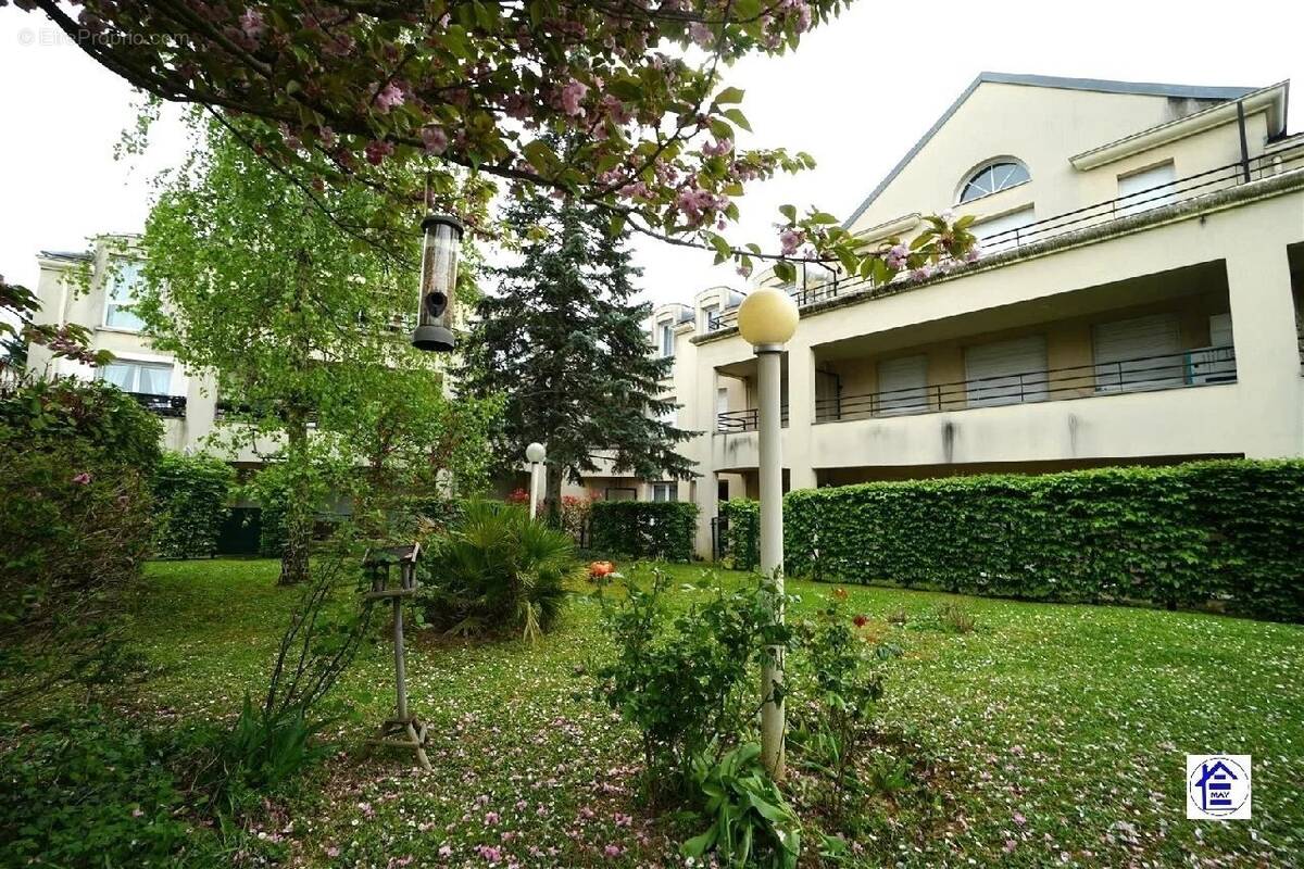 Appartement à AULNAY-SOUS-BOIS