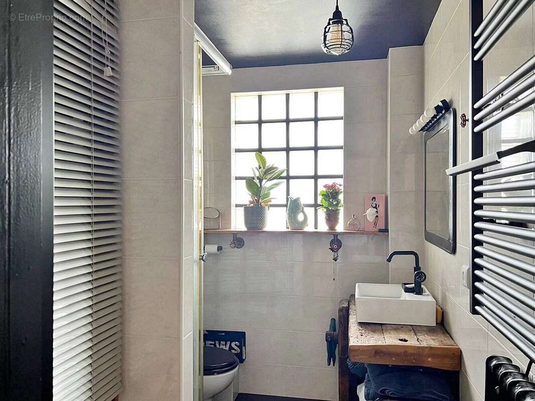 Appartement à SAINT-MAUR-DES-FOSSES