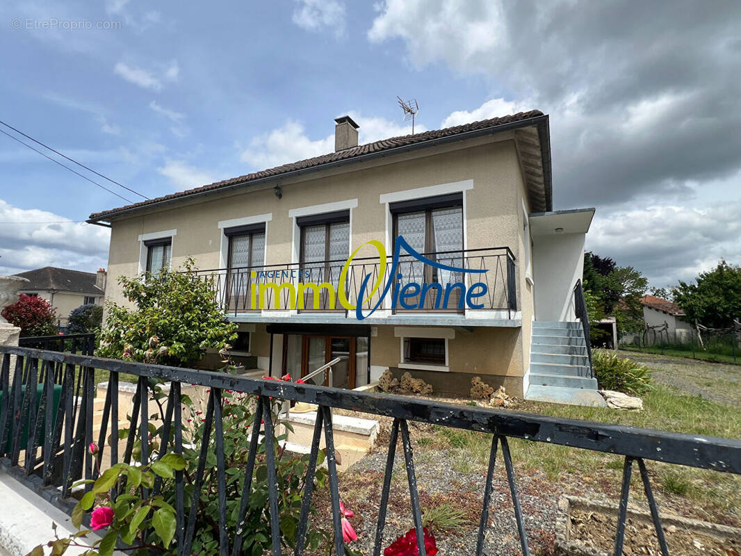 Maison à USSON-DU-POITOU