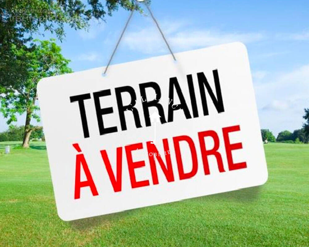 Terrain à LEZENNES