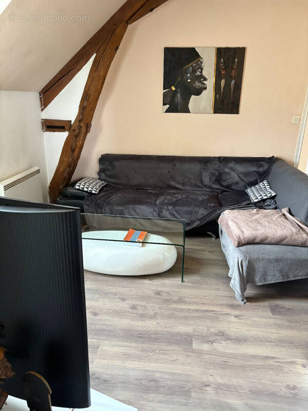 Appartement à DHUIZON